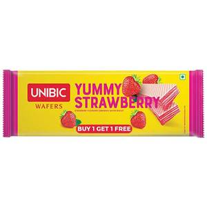 Unibic yummy strawberry wafers 30g
