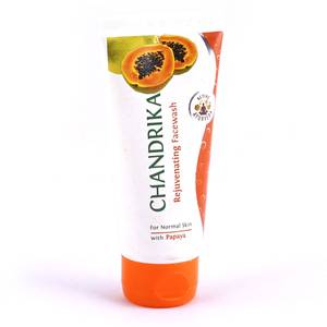 Chandrika Rejuvenating Face Wash